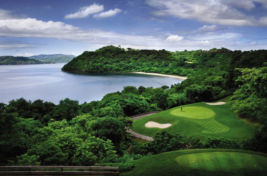 Best Golf Courses in Costa Rica Guide