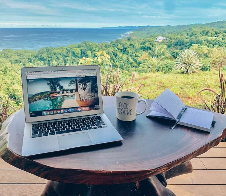 Navigating Expat Employment in Costa Rica: A Guide to Work Visas and Residency